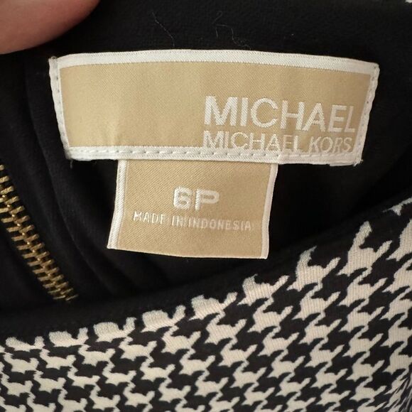 MICHAEL Michael Kors Houndstooth Black/White Straight Pencil Skirt Size 6 Petite - Picture 6 of 7